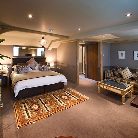 The Farmhouse Hotel And Restaurant Saint Saviour Rom bilde