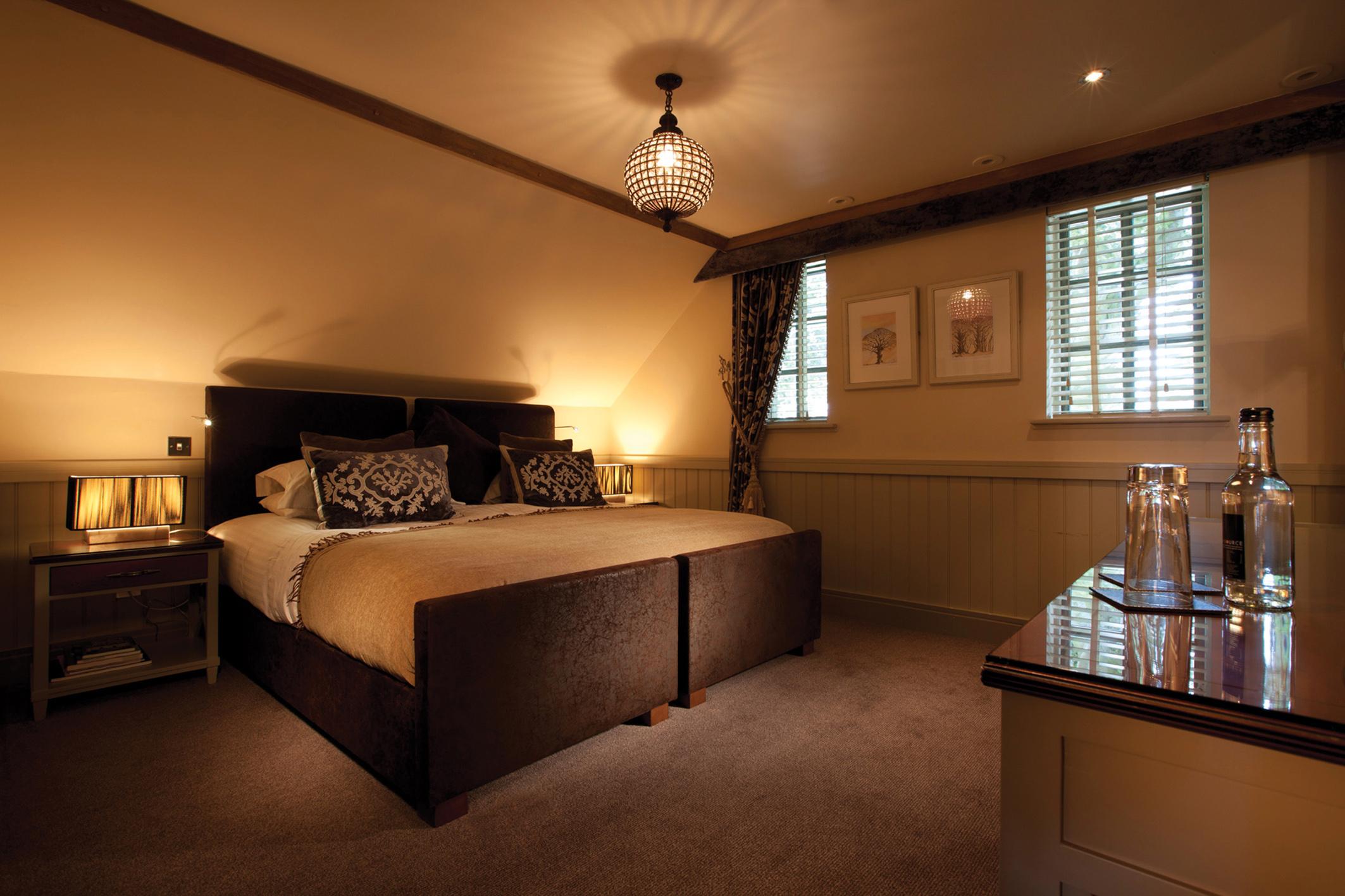 The Farmhouse Hotel And Restaurant Saint Saviour Eksteriør bilde