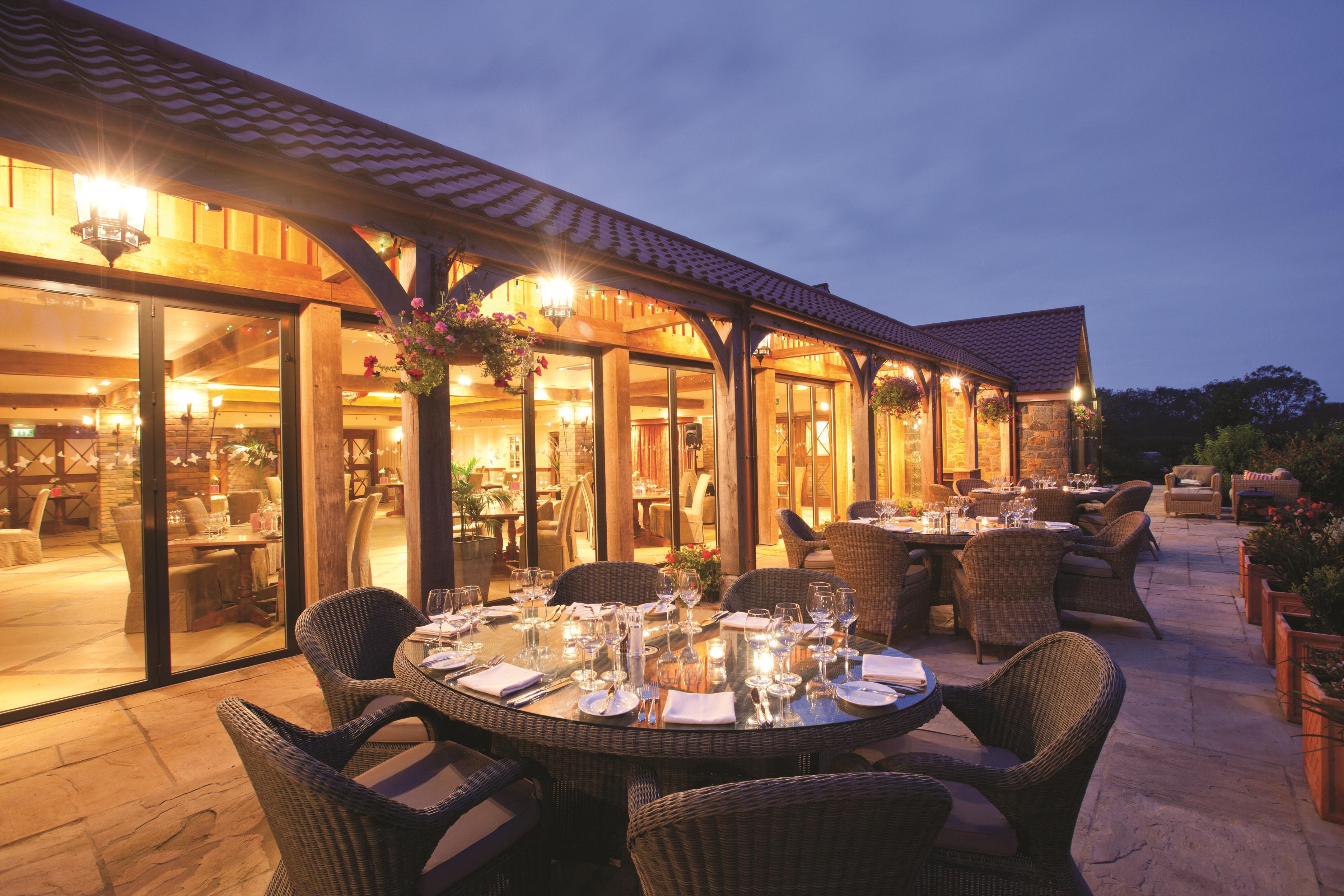 The Farmhouse Hotel And Restaurant Saint Saviour Fasiliteter bilde