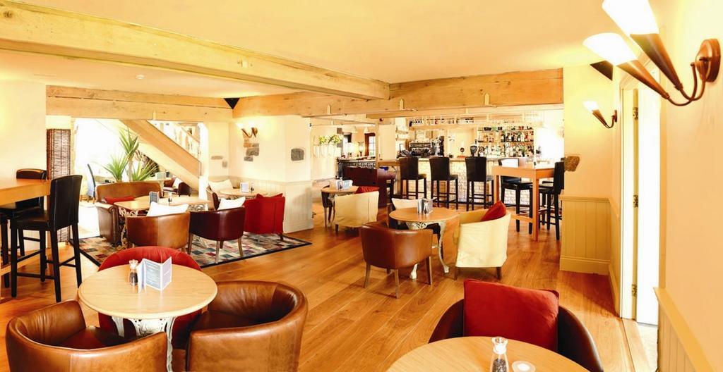 The Farmhouse Hotel And Restaurant Saint Saviour Interiør bilde