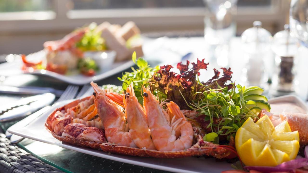 The Farmhouse Hotel And Restaurant Saint Saviour Eksteriør bilde